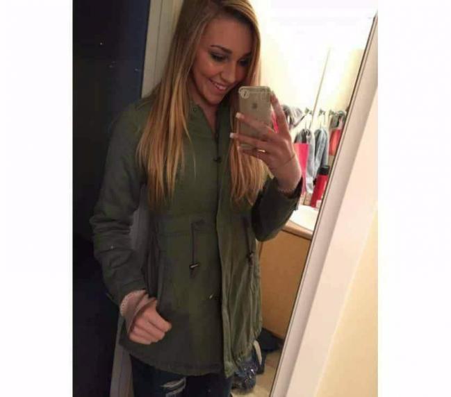 Belle blonde pour le plaisir